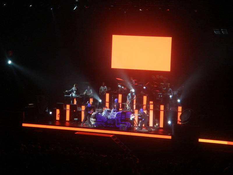 Image: /media/?path=/concerts/2006-09-28 - Blue Man Group/DSC09504.JPG